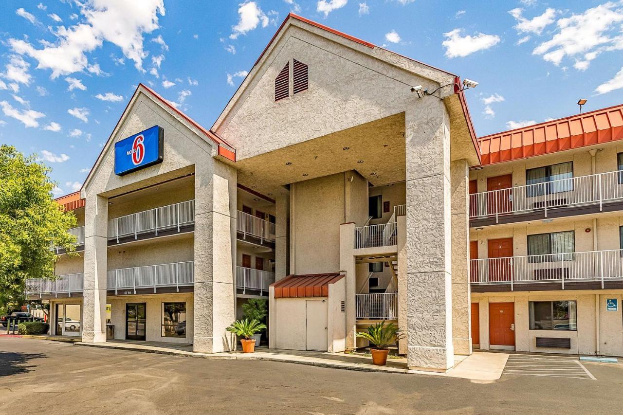 Studio 6-Fresno, Ca - Extended Stay Pinedale Eksteriør billede
