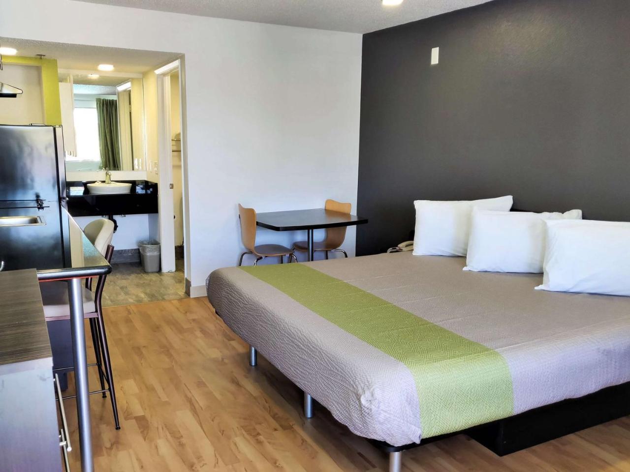 Studio 6-Fresno, Ca - Extended Stay Pinedale Eksteriør billede