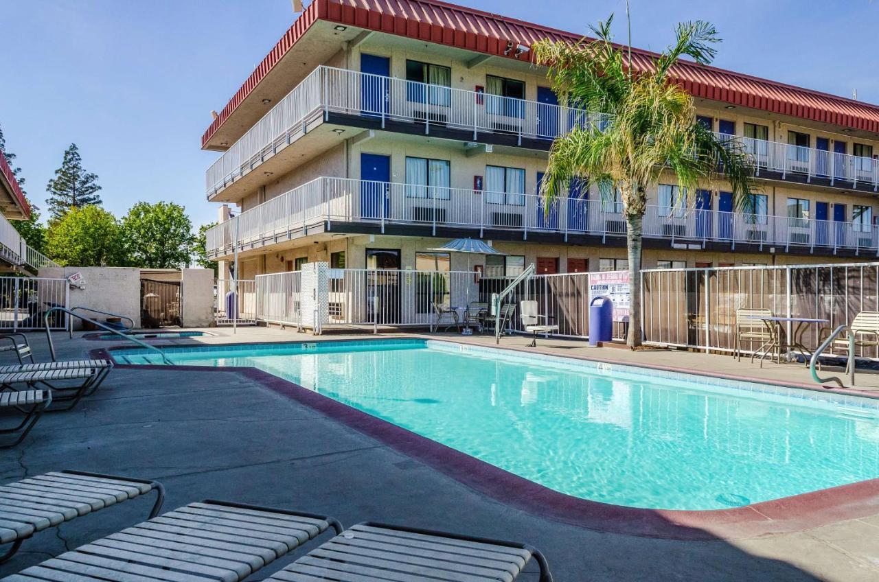 Studio 6-Fresno, Ca - Extended Stay Pinedale Eksteriør billede